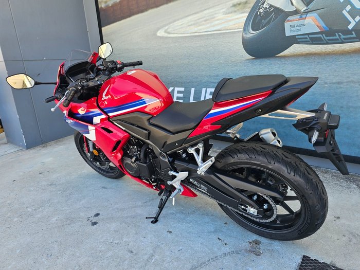 2026 Honda CBR500RA (ABS) LAMS Red
