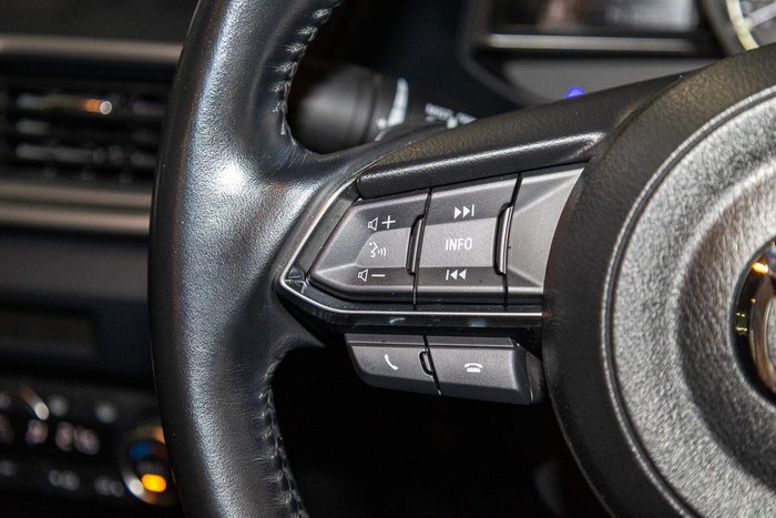 2018 Mazda 3 SP25