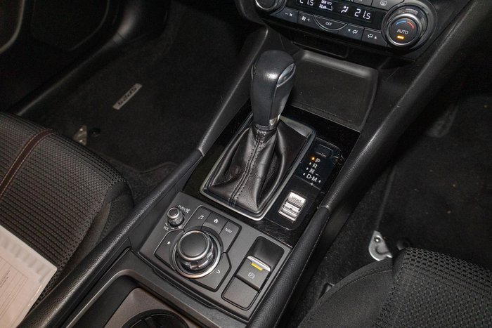 2018 Mazda 3 SP25