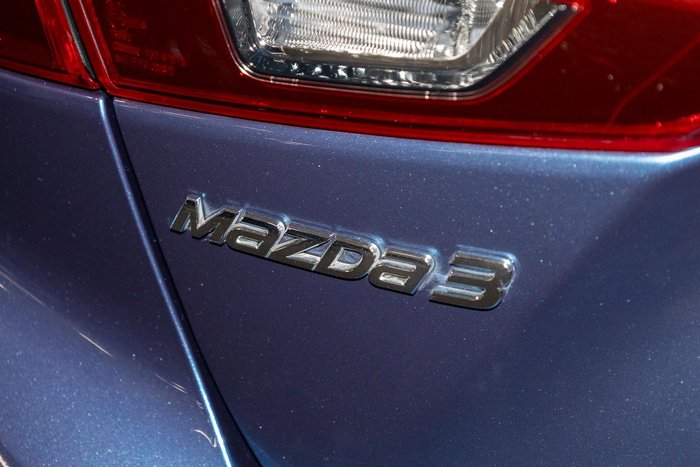 2018 Mazda 3 SP25