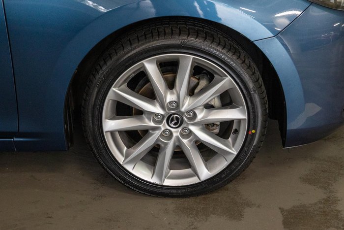2018 Mazda 3 SP25