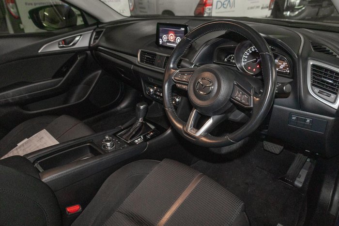 2018 Mazda 3 SP25
