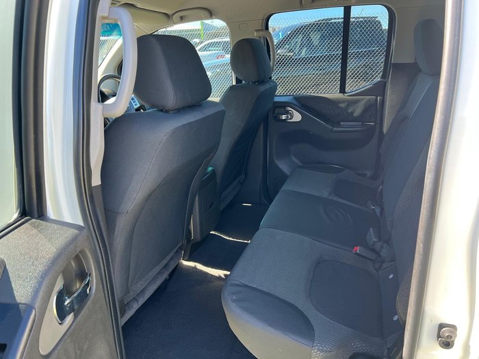 2011 Nissan Navara ST