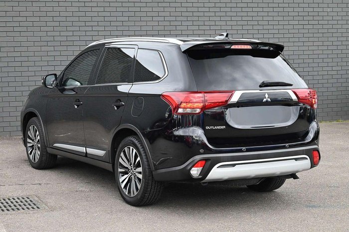 2018 Mitsubishi Outlander LS