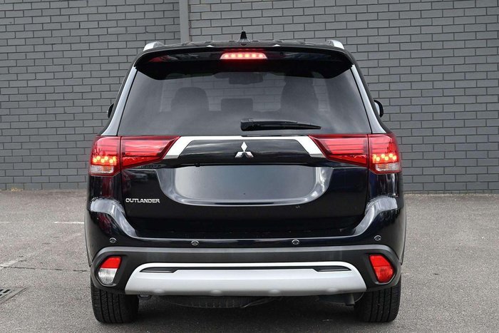 2018 Mitsubishi Outlander LS