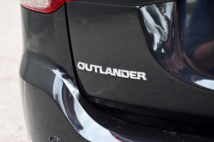 2018 Mitsubishi Outlander LS
