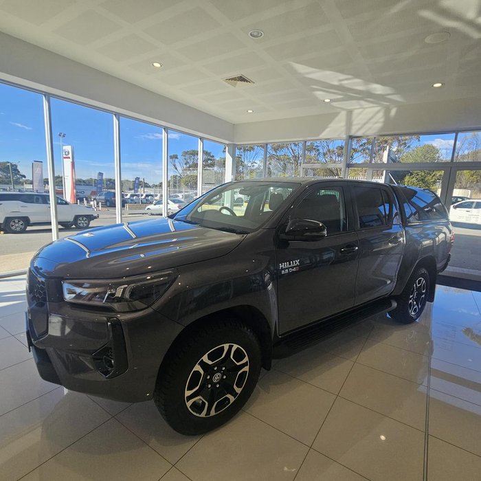 2024 Toyota Hilux