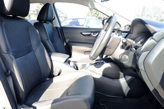 2015 Nissan QASHQAI Ti