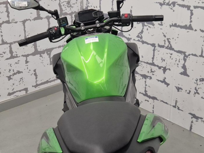 2025 Kawasaki Z500 (ER500) Z Green