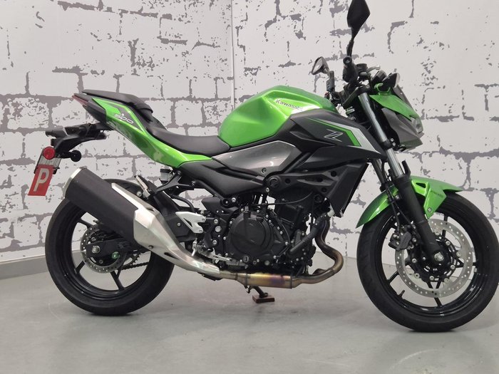 2025 Kawasaki Z500 (ER500) Z Green