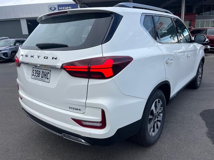 2025 KGM Rexton ELX