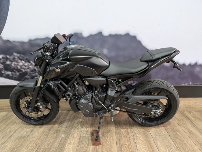 2023 Yamaha MT-07 LA (ABS) Black