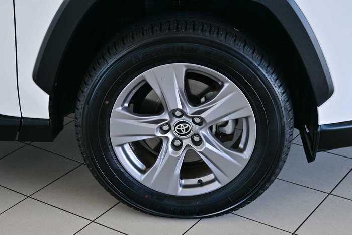 2024 Toyota RAV4 GX