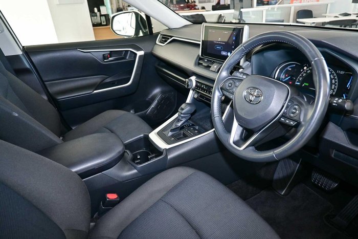 2024 Toyota RAV4 GX