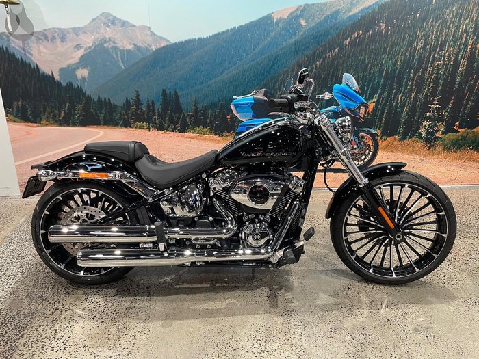 Harley-Davidson Breakout 117 (FXBR) Softail