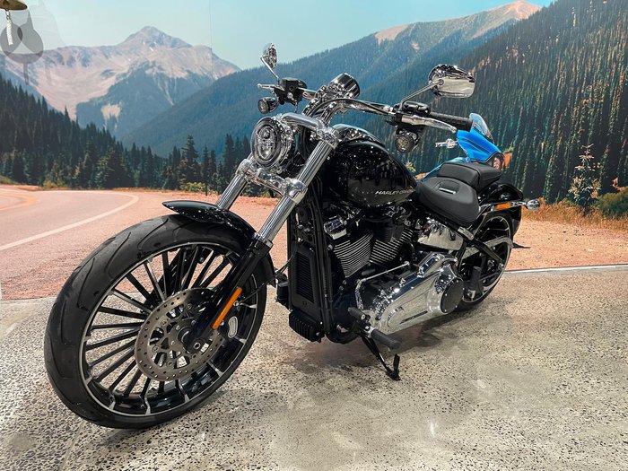 Harley-Davidson Breakout 117 (FXBR) Softail