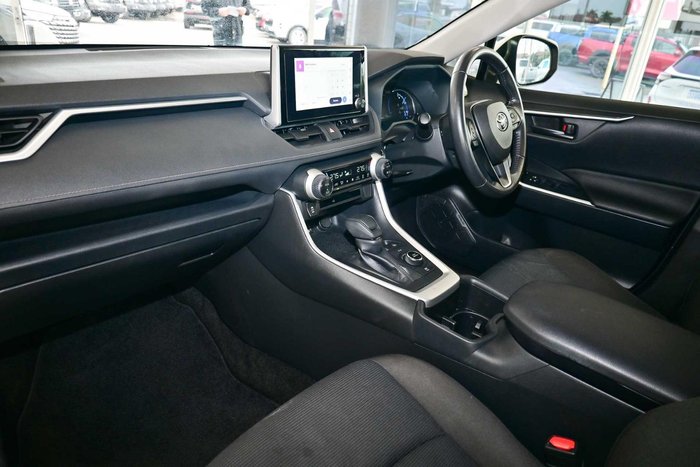 2024 Toyota RAV4 GX