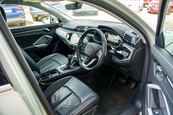 2023 Audi Q3 35 TFSI S line