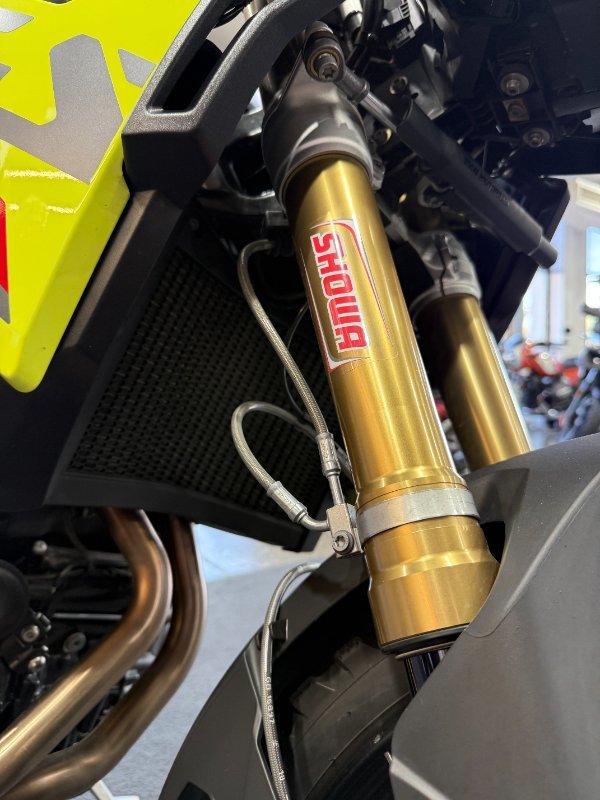 2026 BMW Motorrad F 900 GS ENDURO Sao Paulo Yellow