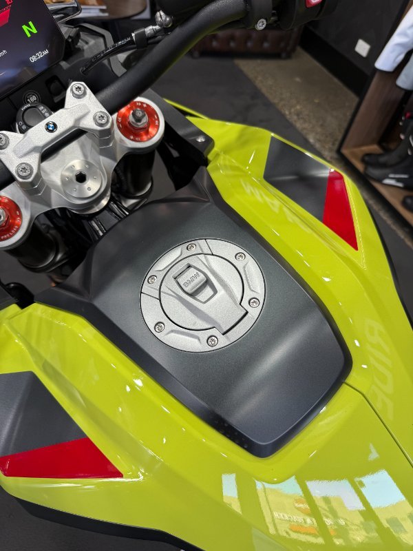 2026 BMW Motorrad F 900 GS ENDURO Sao Paulo Yellow