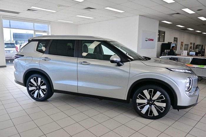 2025 Mitsubishi Outlander Aspire