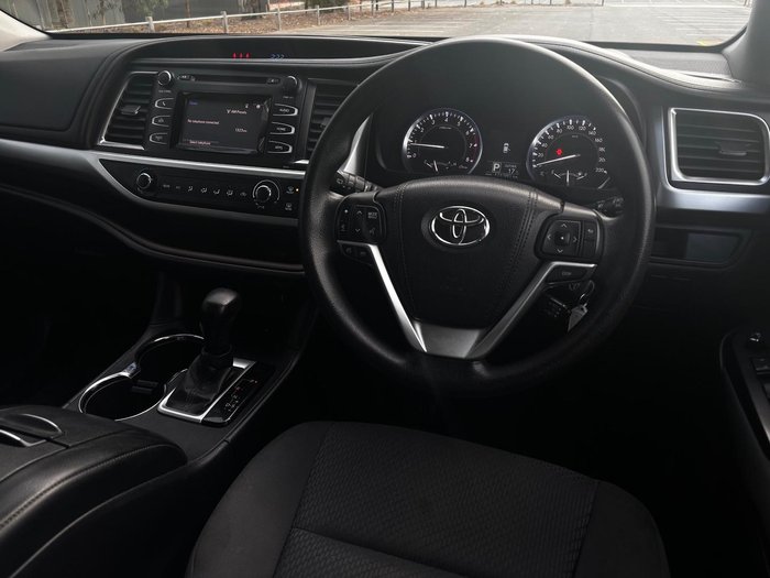 2015 Toyota Kluger GX