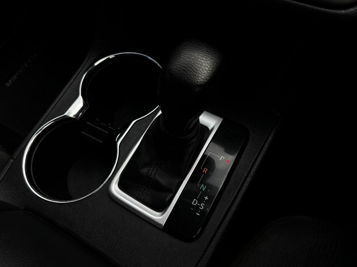2015 Toyota Kluger GX