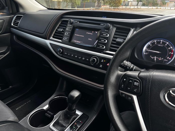 2015 Toyota Kluger GX