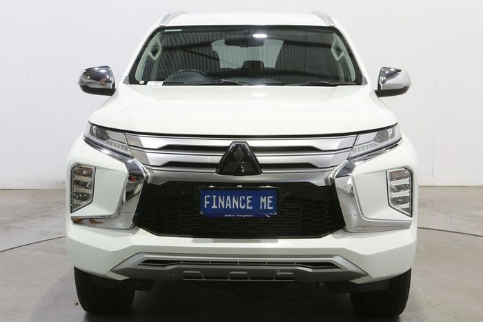 2023 Mitsubishi Pajero Sport GLS