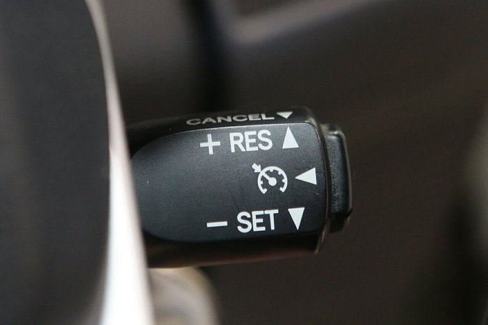 2024 Toyota Landcruiser Workmate