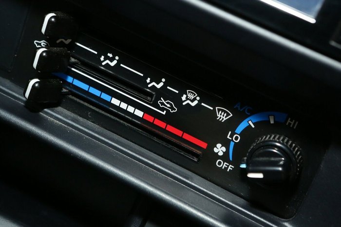 2024 Toyota Landcruiser Workmate