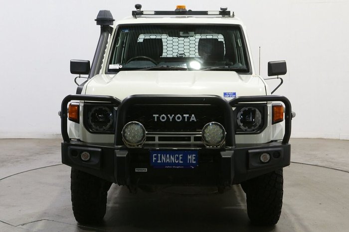 2024 Toyota Landcruiser Workmate