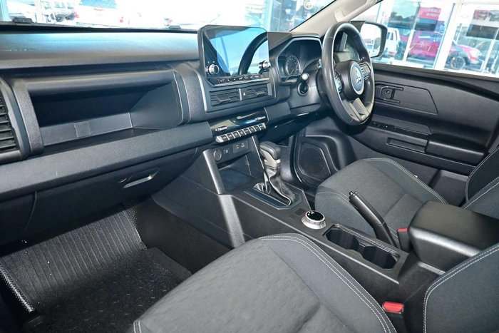 2024 Mitsubishi Triton GLX+