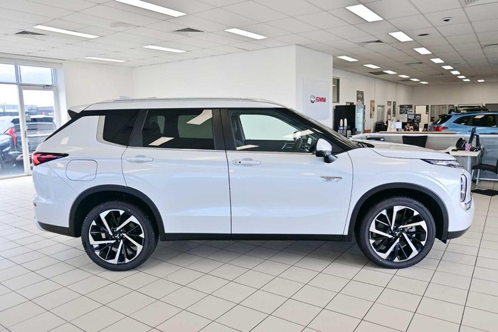 2025 Mitsubishi Outlander PHEV Aspire