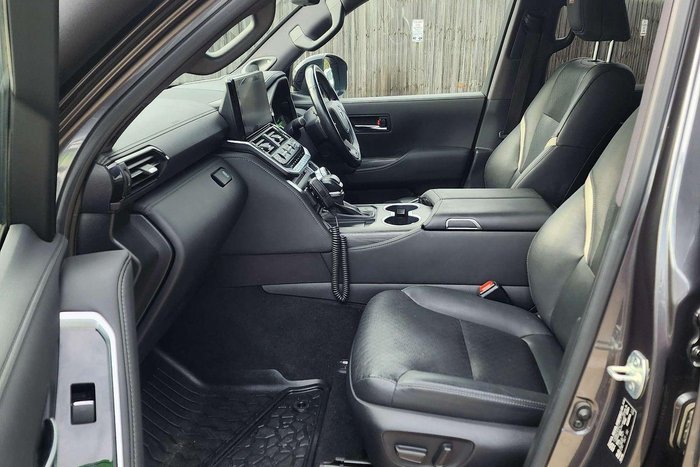 2022 Toyota Landcruiser GR Sport FJA300R 4X4 Dual Range Graphite