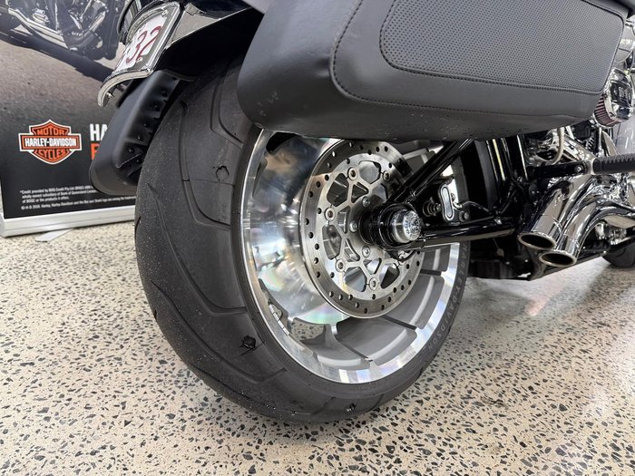 2024 Harley-Davidson Fat Boy 114 (FLFBS)