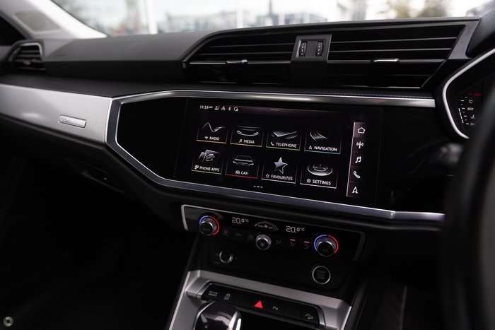 2023 Audi Q3 35 TFSI S line