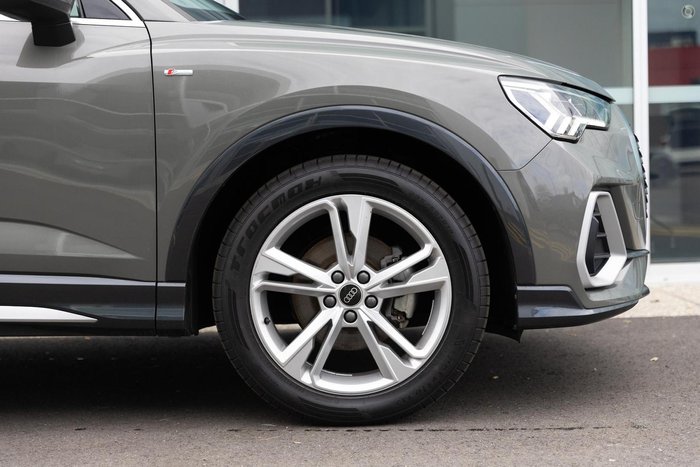 2023 Audi Q3 35 TFSI S line