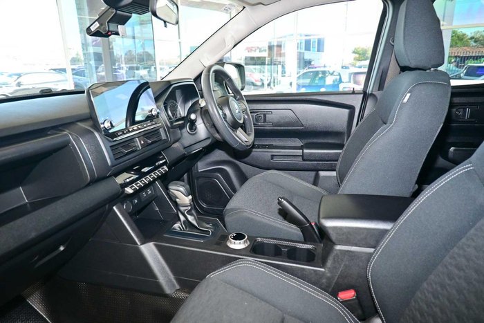 2024 Mitsubishi Triton GLX