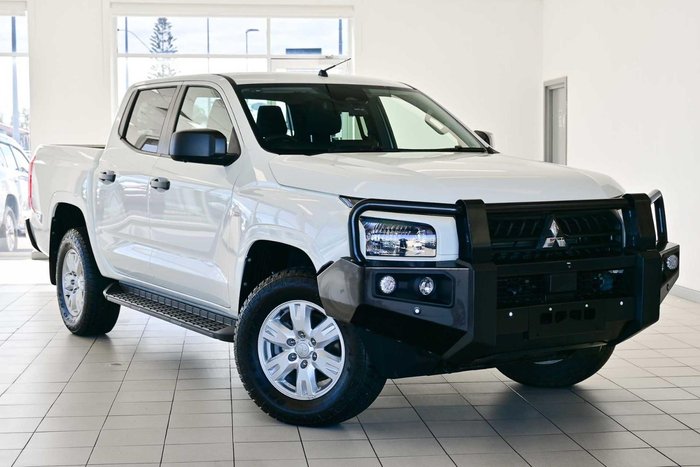 2024 Mitsubishi Triton GLX