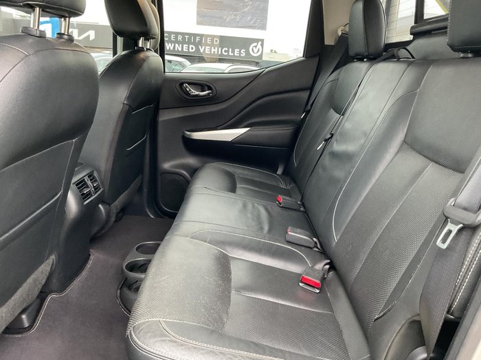 2015 Nissan Navara ST-X