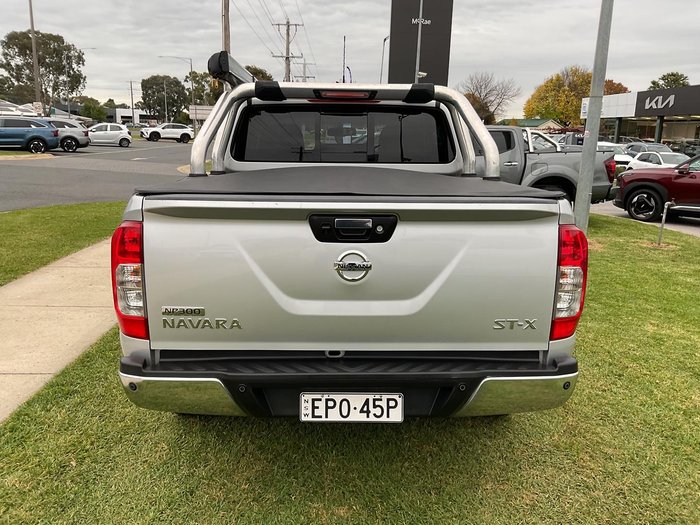 2015 Nissan Navara ST-X