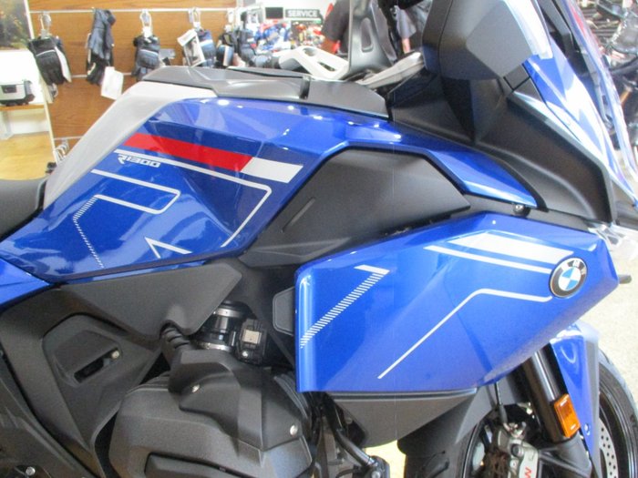 2026 BMW Motorrad 2026 Bmw 1300CC R 1300 RT TOURER RACING BLUE