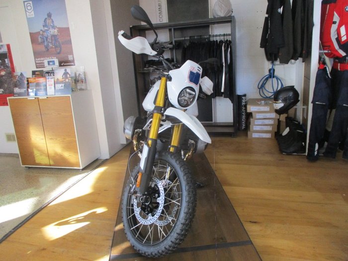 2026 BMW Motorrad 2026 Bmw 1200CC R 12 G/S SANDROVER