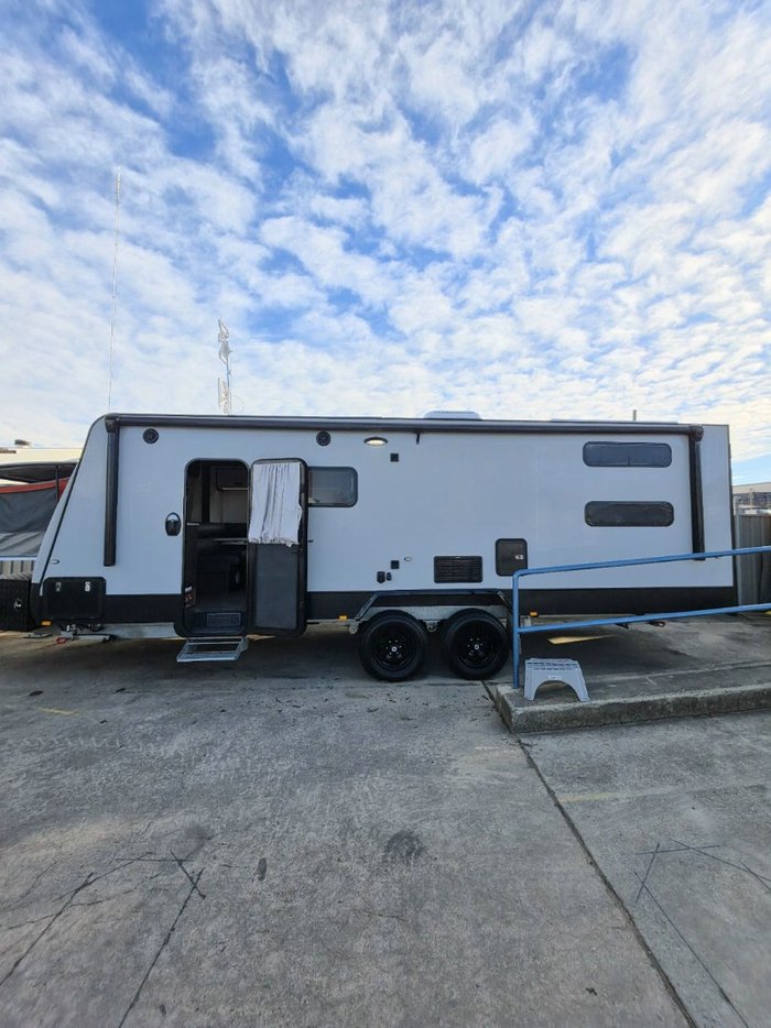 2022 JAYCO BASE STATION 23.73-6.OB