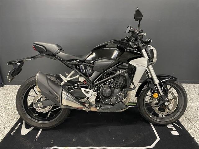 2019 Honda CB300R (CB300RA)