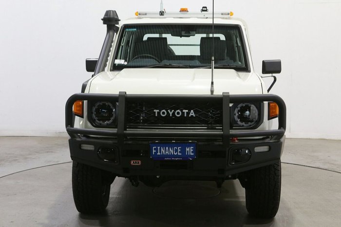 2025 Toyota Landcruiser GXL