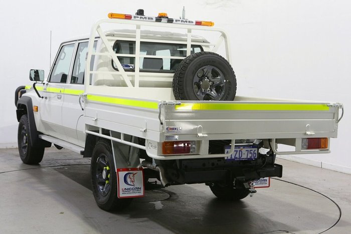 2025 Toyota Landcruiser GXL