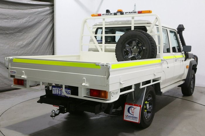2025 Toyota Landcruiser GXL