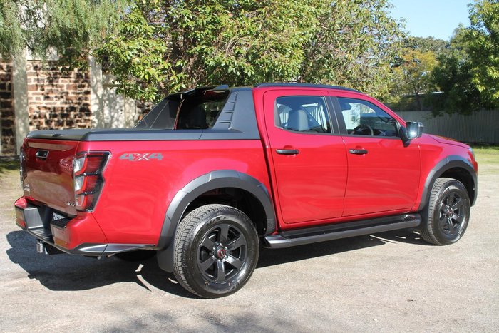 2025 Isuzu D-MAX X-TERRAIN